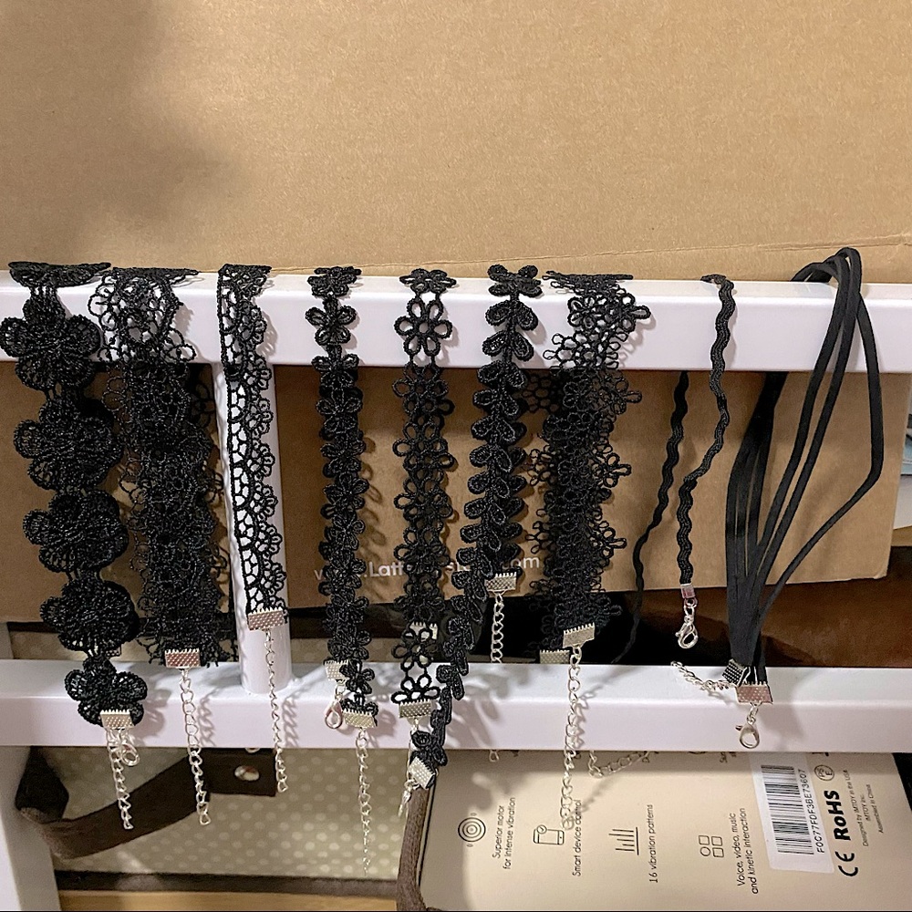 15 New chokers